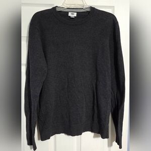 Old Navy Men's Dark Gray Crewneck Sweater